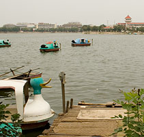 Lago en Kaifeng